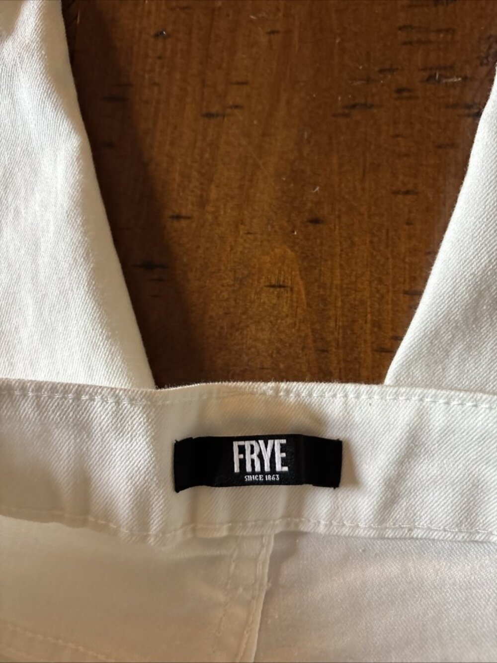 Frye White Ladies Jeans Size 8/29 - Picture 3 of 8
